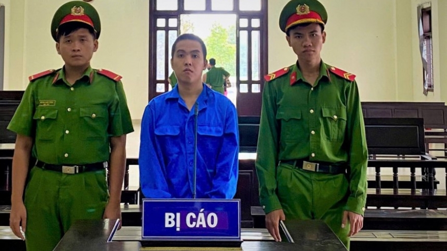 Tòa tuyên 9 năm tù cho kẻ đâm 2 người vì tranh chấp tiền bạc ở Tây Ninh